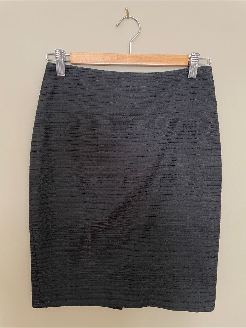 Ann Taylor Black Textured Pencil Skirt